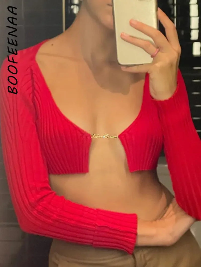 Women's Solid Rib-Knit Crop Top – Gold Button Long Sleeve Y2K Sweater Style - DELEOUR